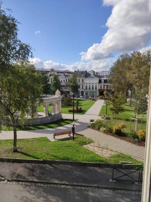 Appartement Hypercentre 301 +Wifi+Independant+ Cuisine Toilette Salle De Bain Privative Valenciennes Exterior foto