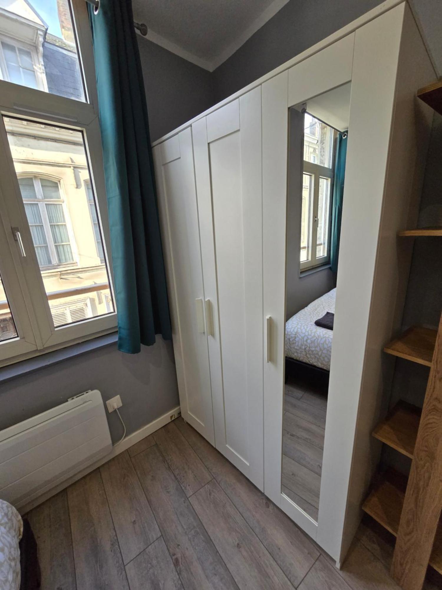 Appartement Hypercentre 301 +Wifi+Independant+ Cuisine Toilette Salle De Bain Privative Valenciennes Exterior foto