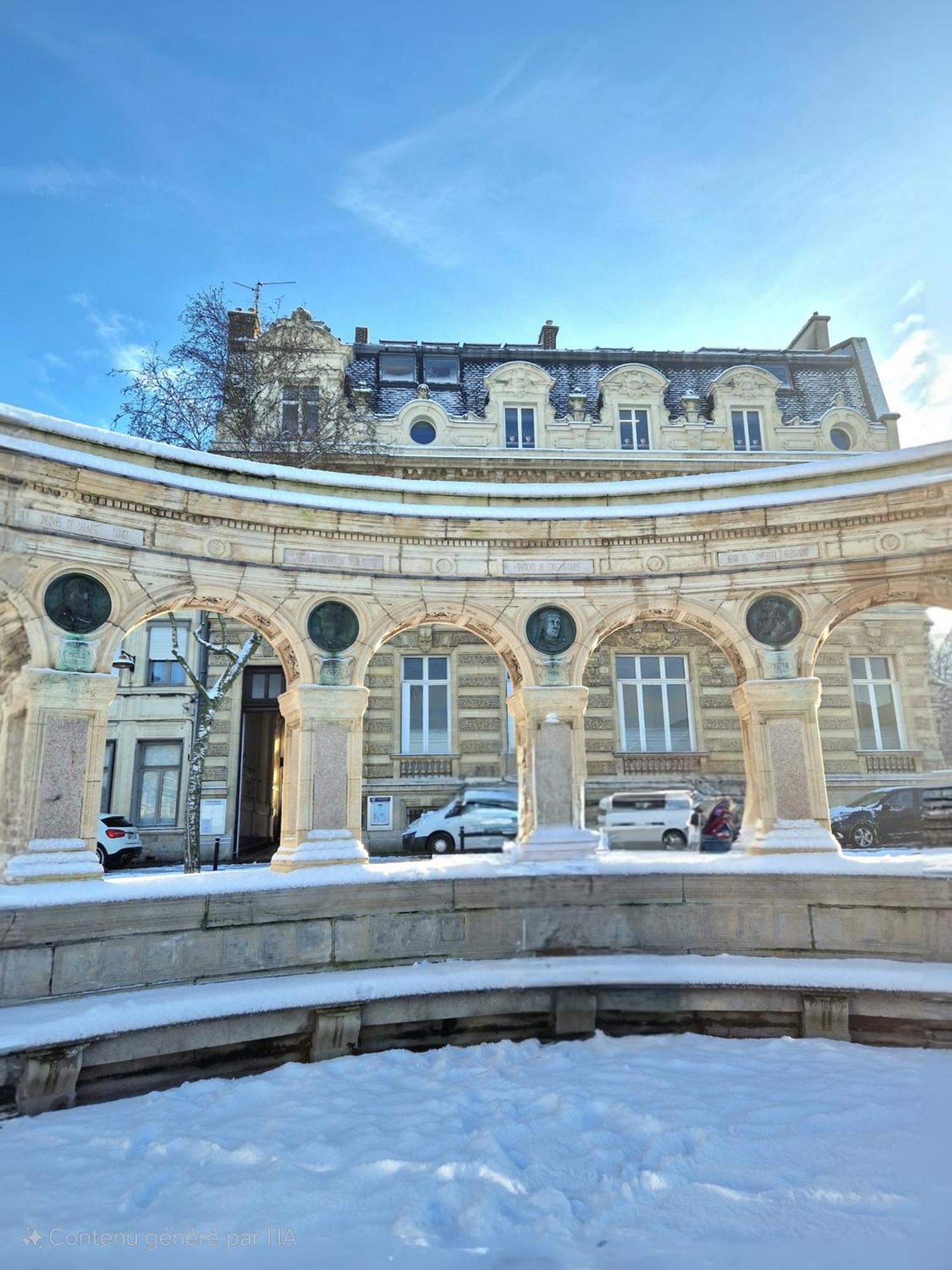 Appartement Hypercentre 301 +Wifi+Independant+ Cuisine Toilette Salle De Bain Privative Valenciennes Exterior foto